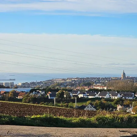 Holiday home Domaine Caloin - *